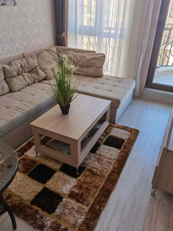 Harmony Suitеs Apartment Слънчев бряг Екстериор снимка